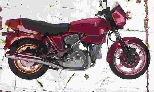 Hesketh v1000 1982 aged - hesketh,