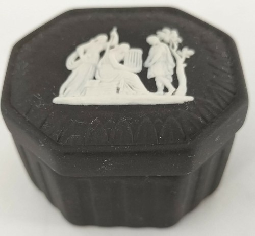Wedgwood black jasper - wedgwood,