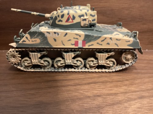 Corgi scale sherman - corgi, tank