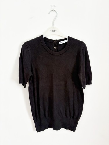 Zara black round neck short - round,