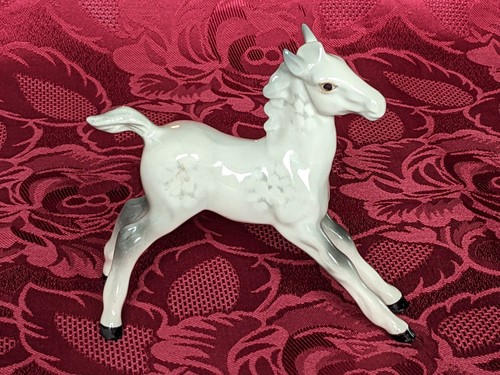 Beswick welsh mountain dapple - beswick,