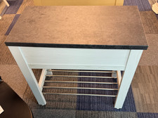 Bathroom wash stand in white