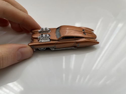 2000 hot wheels bronze - 2000,