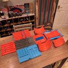 Incomplete Hot Wheels Track