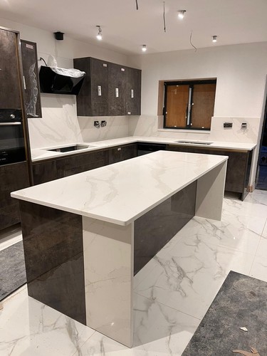 Quartzite kitchen worktops - quartzite,