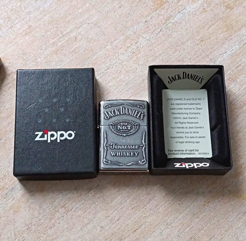 Zippo jack daniel - zippo, daniel’s