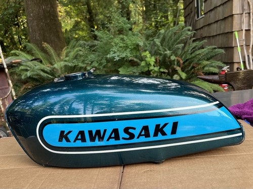 Kawasaki kh400 gas tank - kawasaki,