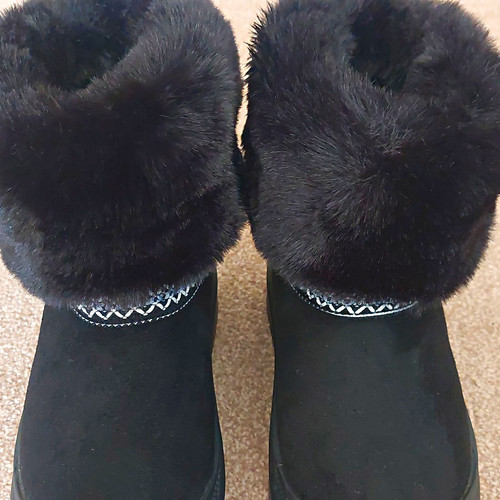 Womens black ankle snow boots - womens,