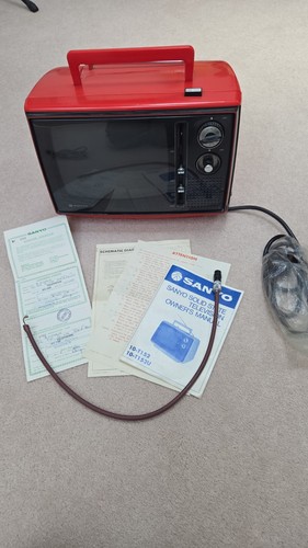 1975 black and - black, sanyo