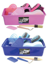 Lincoln Complete Horse Grooming Kit Tray Brush Selection Hoof Pick & Sponge Set