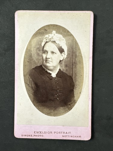 Cdv lady family collection - lady,
