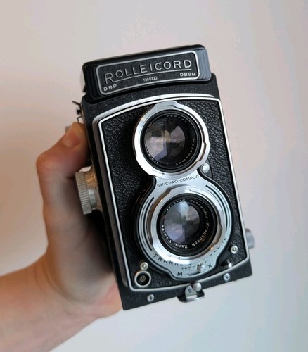 Rolleicord tlr film camera - film,