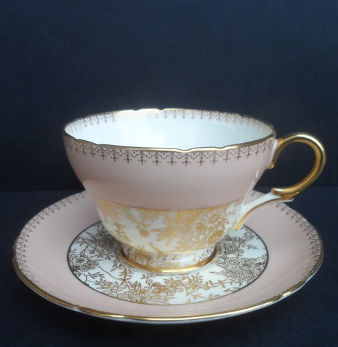 Shelley daisy chintz - "daisy, chintz"