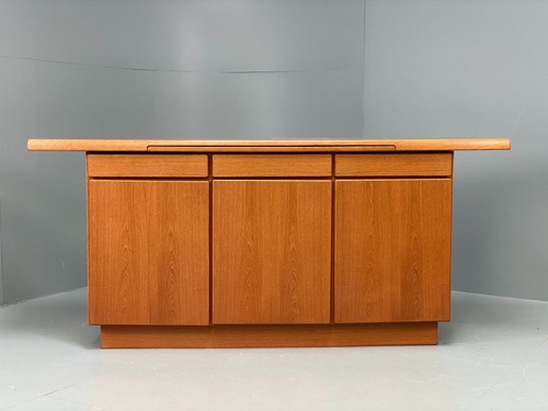 Vintage 1980s teak sideboard - teak,