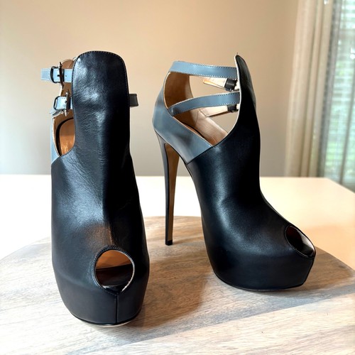 Ruthie davis aerial black - davis,