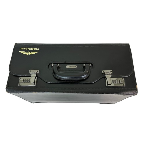 Jeppesen black cowhide leather - jeppesen,