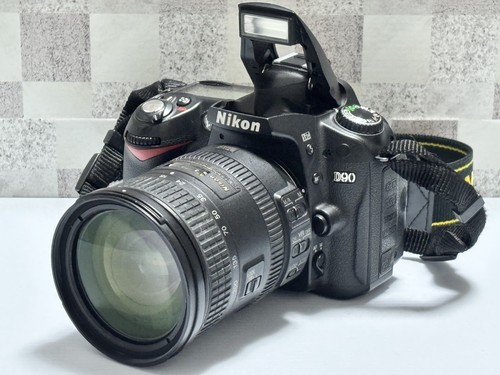 Nikon d90 3mp - nikon,