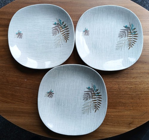 Three meakin side plates - &,
