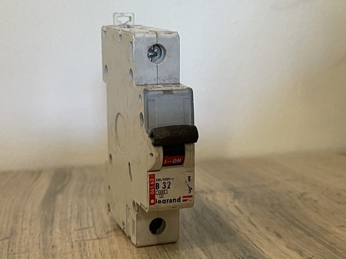 Legrand amp type 6ka - amp, b