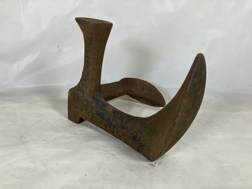 Vintage cast iron triple - cast,