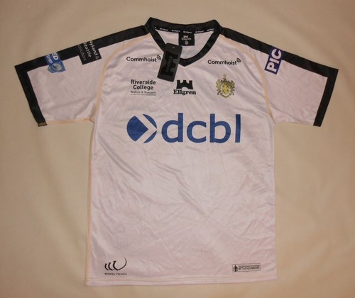 New rugby shirt - new, widnes