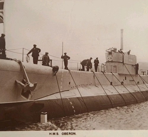 Hms oberon submarine crew - oberon,