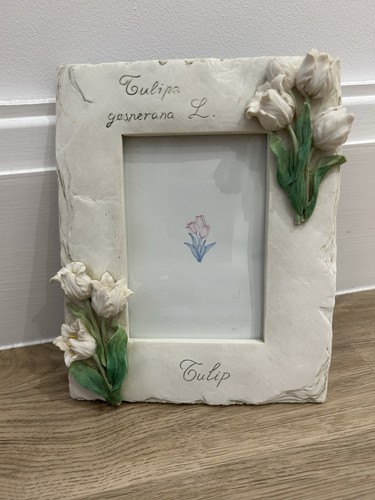 Tulip photo frame - 3d,