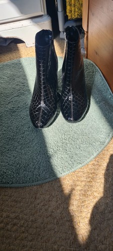 New look patent mock croc - look,