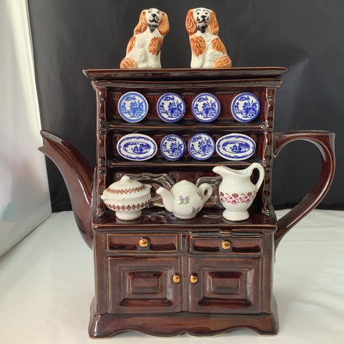 Welsh dresser teapot - welsh,