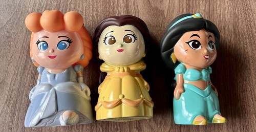 Disney princess bath - 3, toys