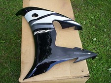 YAMAHA YZF R6 5SL MODEL MID/ LOWER FARING LEFT HAND FROM NEARLY NEW BIKE