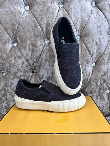 Fendi logo canvas - fendi, on