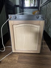 CARAVAN CAMPER MOTORHOME