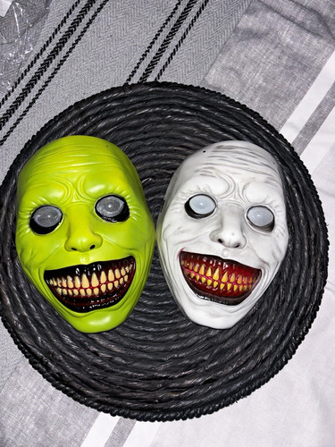 Horror full face plastic - 2x,