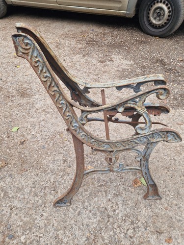 Pair heavy vintage - pair, cast