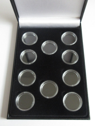 Box for sovereigns - box, or