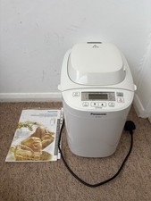 Panasonic SD-2501 Automatic Bread Maker with Nut Dispenser Good Condition