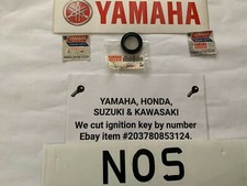 YAMAHA TZ250,TZ350F,XJ550,XZ550 FORK FRONT FORK OIL SEAL(4G0-23145-00)RRP£22.21p
