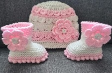 HAND KNITTED(crochet)0-3Month GIRLS  HAT, AND BOOTIES SET BABY PINK