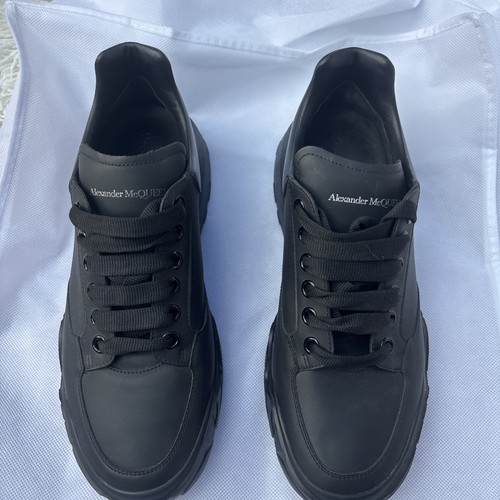 Alexander mcqueen black court - black,