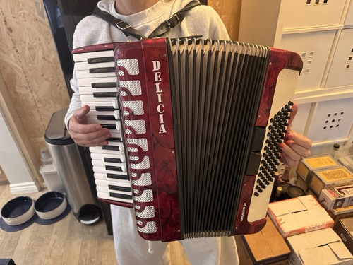 Delicia arnaldo piano - arnaldo, 23