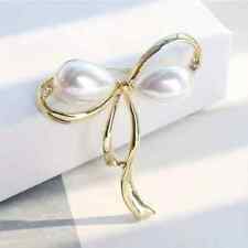 Elegant Bow Brooch with