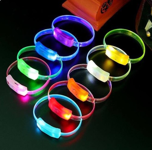 Led light flashing - up,