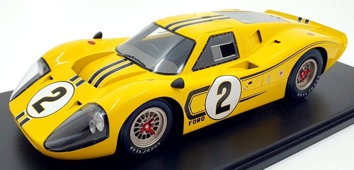 Spark scale resin 18s681 - 1/18,