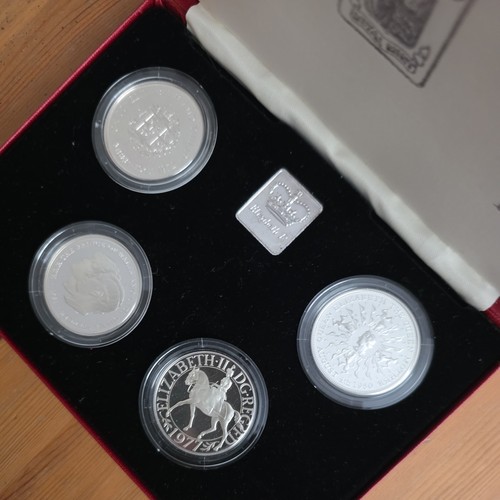 Royal mint queen - mint, elizabeth