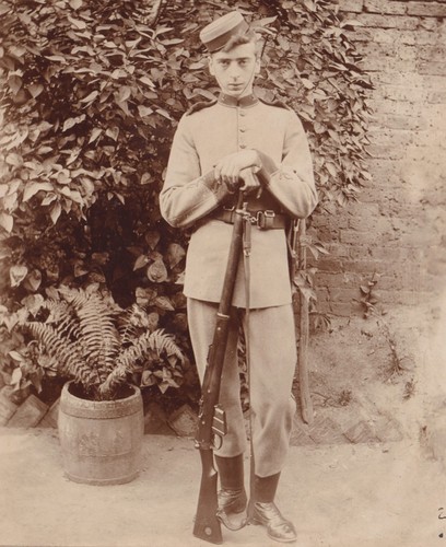 Edwardian cabinet card photo - cabinet,