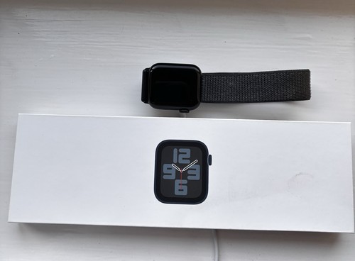 Apple watch gen2 40mm a2725 - watch,