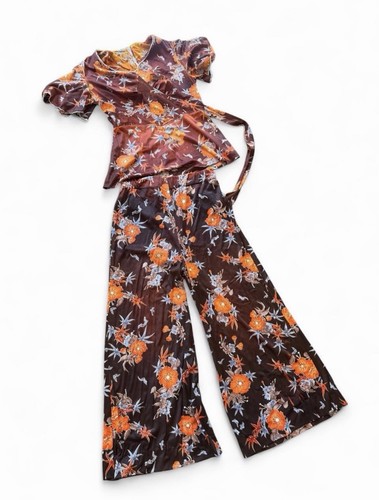 1970s chocolate brown - 1970s,