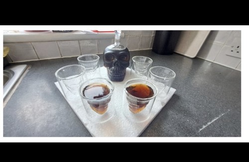 Skull decanter with glasses - decanter,