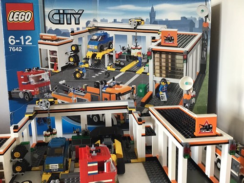 Lego city 7642 garage - lego,